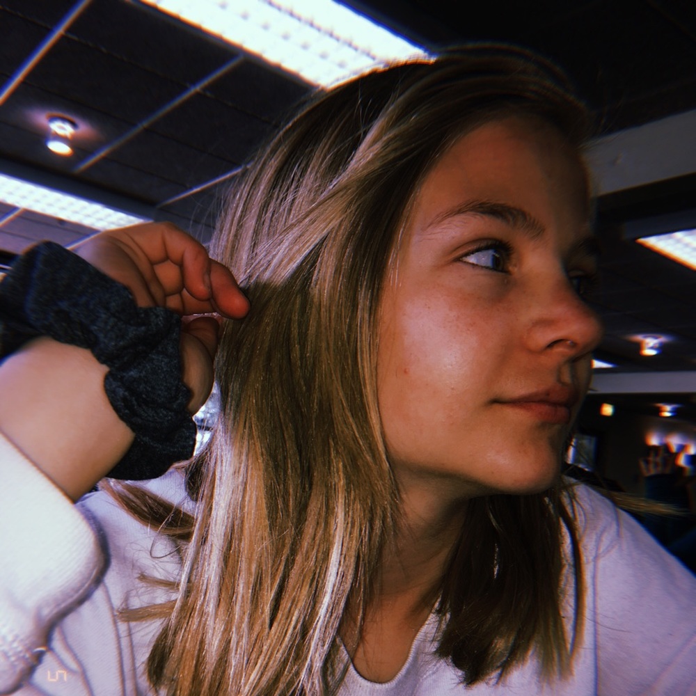 Meet your Posher, Lauren